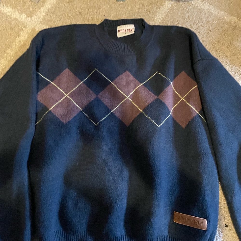 SOLD Official Taylor Swift Red Argyle Sweater size Medium
